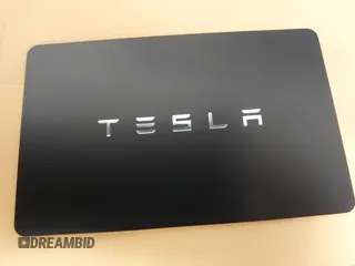 2025 Tesla Model Y Long Range z VIN 7SAYGDED7SA373784, wystawiony jako IAAI lot #41881719 z przebiegiem 1 192 mil mil oraz . Historia ofert i sprzedaży dostępna na DreamBid. Obrazek 11.