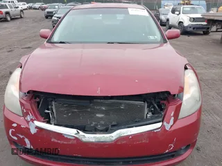 2008 Nissan Altima 2.5 SL with VIN 1N4AL21E28N482721, listed as a IAAI auction lot 41908543 with 87,712 mi miles. Bid and sale history available at carsss.com. Image 6.