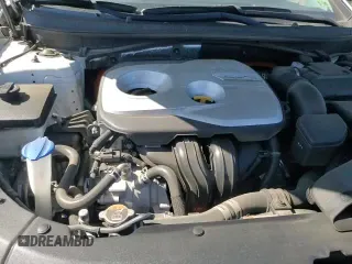 2019 Hyundai Sonata SE с VIN KMHE24L36KA093743, выставлен на аукционе Copart как лот 69966185 с пробегом 73 196 миль миль и Списание • Salvage title. История ставок и продаж доступна на DreamBid. Изображение 13.