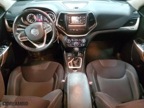 2017 Jeep Cherokee Latitude with VIN 1C4PJMCSXHW567700, listed as a Copart auction lot 47619685 with 151,673 mi miles and Salvage Title. Bid and sale history available at carsss.com. Image 8.