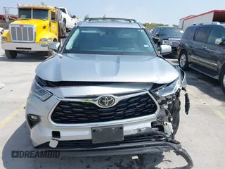 2021 Toyota Highlander Limited z VIN 5TDYZRAH1MS526643, wystawiony jako IAAI lot #41920215 z przebiegiem 34 730 mil mil oraz . Historia ofert i sprzedaży dostępna na DreamBid. Obrazek 6.