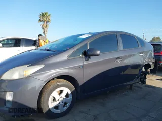 2010 Toyota Prius II z VIN JTDKN3DU1A0120948, wystawiony jako IAAI lot #42215606 z przebiegiem Nie podano mil oraz . Historia ofert i sprzedaży dostępna na DreamBid. Obrazek 14.