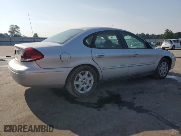 2006 Ford Taurus SE с VIN 1FAFP53UX6A124156, выставлен на аукционе Copart как лот 62056905 с пробегом 121 043 миль миль и Списание • Salvage title. История ставок и продаж доступна на DreamBid. Изображение 3.