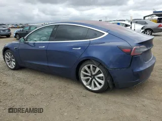 2018 Tesla Model 3 Long Range Battery with VIN 5YJ3E1EA3JF024835, listed as a Copart auction lot 53510345 with 197,560 mi miles and Salvage Title. Bid and sale history available at DreamBid. Image 2.