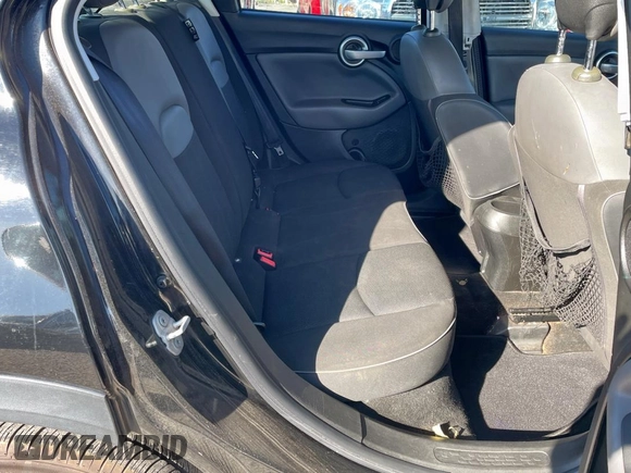 2016 FIAT 500X Pop с VIN ZFBCFXAW7GP341441, выставлен на аукционе Copart как лот 45881755 с пробегом 90 000 миль миль и Чистый • Clean title. История ставок и продаж доступна на DreamBid. Изображение 6.
