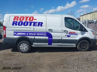 2015 Ford Transit Cargo Van with VIN 1FTNR1ZM1FKA46909, listed as a IAAI auction lot 42092389 with 216,806 mi miles. Bid and sale history available at carsss.com. Image 13.