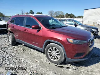 2019 Jeep Cherokee Latitude with VIN 1C4PJLCB6KD326276, listed as a Copart auction lot 50255555 with 41,179 mi miles and Salvage Title. Bid and sale history available at DreamBid. Image 4.