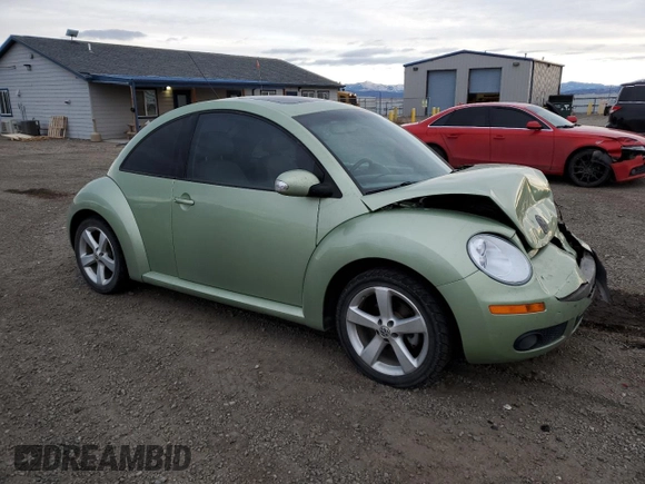 2006 Volkswagen New Beetle Coupe with VIN 3VWSR31C96M416530, listed as a Copart auction lot 86273434 with 65,626 mi miles and Clean Title. Bid and sale history available at carsss.com. Image 4.