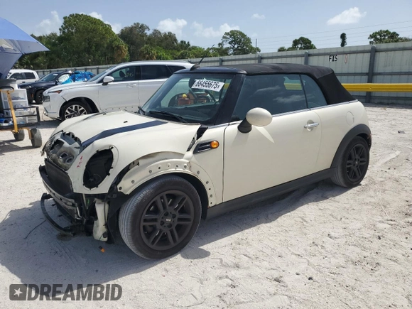 2014 MINI Convertible с VIN WMWZN3C56ET569651, выставлен на аукционе Copart как лот 66455675 с пробегом 117 994 миль миль и Списание • Salvage title. История ставок и продаж доступна на DreamBid. Изображение 1.