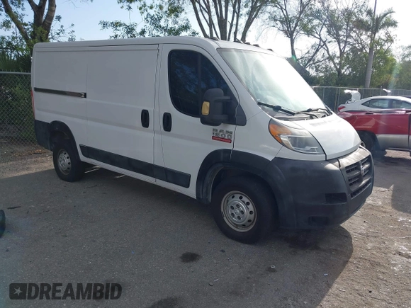 2014 Ram ProMaster Cargo with VIN 3C6TRVAG3EE105066, listed as a IAAI auction lot 42127473 with 122,505 mi miles. Bid and sale history available at carsss.com. Image 1.