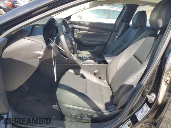 2024 Mazda 3 S Preferred с VIN 3MZBPACM2RM404675, выставлен на аукционе Copart как лот 63808045 с пробегом 2 145 миль миль и Списание • Salvage title. История ставок и продаж доступна на DreamBid. Изображение 7.