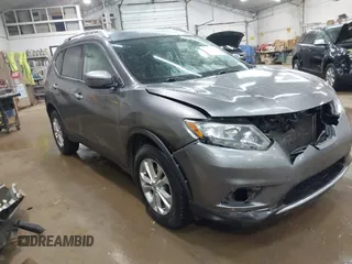2015 Nissan Rogue SV z VIN KNMAT2MV9FP574321, wystawiony jako IAAI lot #42273792 z przebiegiem 142 614 mil mil oraz . Historia ofert i sprzedaży dostępna na DreamBid. Obrazek 1.