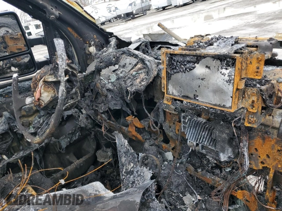 2023 Ford F-350 с VIN 1FTRF3AA1PED40639, выставлен на аукционе Copart как лот 87178904 с пробегом Не указан миль и На запчасти • Non repairable. История ставок и продаж доступна на DreamBid. Изображение 9.