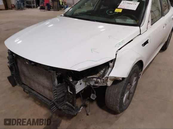 2020 Kia Optima LX with VIN 5XXGT4L33LG382675, listed as a IAAI auction lot 41574386 with 122,732 mi miles and . Bid and sale history available at DreamBid. Image 6.
