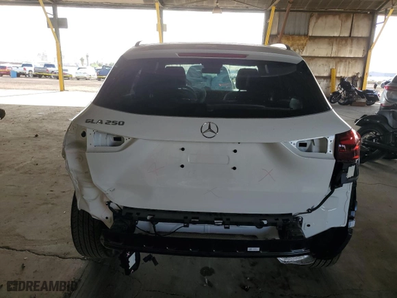 2025 Mercedes-Benz GLA with VIN W1N4N4GB8SJ653442, listed as a Copart auction lot 52631645 with 2,538 mi miles and Salvage Title. Bid and sale history available at carsss.com. Image 6.