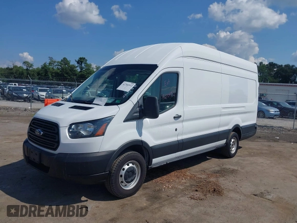 2019 Ford Transit с VIN 1FTYR3XM9KKA40085, выставлен на аукционе IAAI как лот 42704912 с пробегом 202 983 миль миль и . История ставок и продаж доступна на DreamBid. Изображение 2.