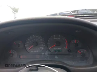2000 Ford Mustang с VIN 1FAFP4046YF241835, выставлен на аукционе IAAI как лот 42456037 с пробегом 249 234 миль миль и . История ставок и продаж доступна на DreamBid. Изображение 7.