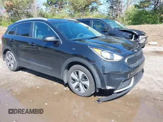 2017 Kia Niro LX with VIN KNDCB3LC9H5055737, listed as a IAAI auction lot 41983379 with 105,007 mi miles. Bid and sale history available at carsss.com. Image 1.