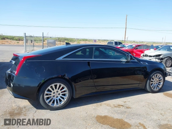 2012 Cadillac CTS z VIN 1G6DA1E30C0140824, wystawiony jako IAAI lot #42426732 z przebiegiem 132 697 mil mil oraz . Historia ofert i sprzedaży dostępna na DreamBid. Obrazek 14.