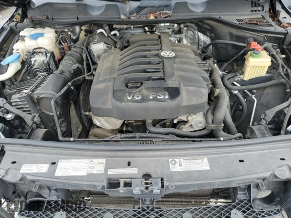 2013 Volkswagen Touareg Lux with VIN WVGEF9BP2DD006847, listed as a Copart auction lot 87613955 with 157,200 mi miles and Salvage Title. Bid and sale history available at DreamBid. Image 12.