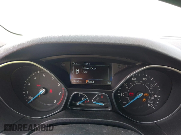 2016 Ford Focus SE with VIN 1FADP3F29GL326918, listed as a IAAI auction lot 41561811 with 44,496 mi miles. Bid and sale history available at carsss.com. Image 7.