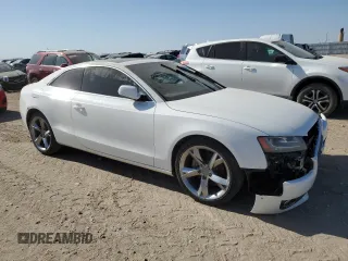 2011 Audi A5 Premium Plus z VIN WAULFAFR8BA030641, wystawiony jako Copart lot #70596914 z przebiegiem 115 081 mil mil oraz Szkoda całkowita • Salvage title. Historia ofert i sprzedaży dostępna na DreamBid. Obrazek 4.