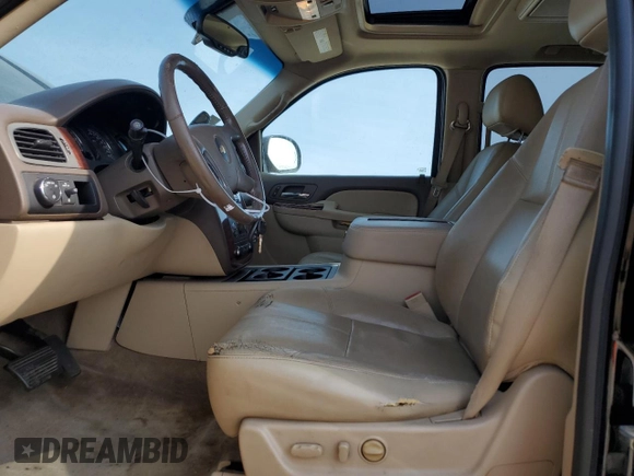 2013 Chevrolet Tahoe LT with VIN 1GNSCBE06DR258911, listed as a Copart auction lot 79108894 with 190,798 mi miles and Salvage title. Bid and sale history available at DreamBid. Image 7.