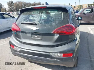 2020 Chevrolet Bolt EV LT z VIN 1G1FY6S0XL4108666, wystawiony jako IAAI lot #41682212 z przebiegiem 34 387 mil mil oraz . Historia ofert i sprzedaży dostępna na DreamBid. Obrazek 16.
