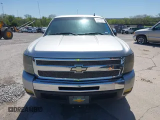 2010 Chevrolet Silverado 1500 LT with VIN 3GCRCSE07AG283691, listed as a IAAI auction lot 42036305 with 240,896 mi miles and . Bid and sale history available at DreamBid. Image 12.