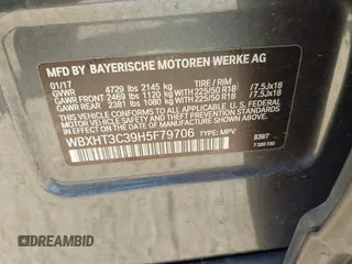 2017 BMW X1 xDrive28i with VIN WBXHT3C39H5F79706, listed as a IAAI auction lot 40168464 with 1 mi miles. Bid and sale history available at carsss.com. Image 9.