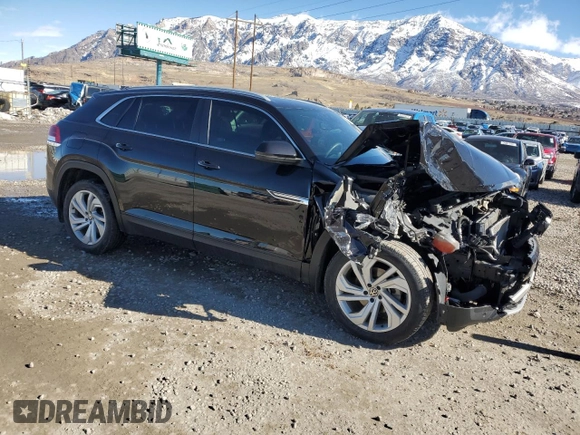 2021 Volkswagen Atlas SEL z VIN 1V2BC2CA5MC235030, wystawiony jako Copart lot #46378545 z przebiegiem 31 212 mil mil oraz Szkoda całkowita • Salvage title. Historia ofert i sprzedaży dostępna na DreamBid. Obrazek 4.