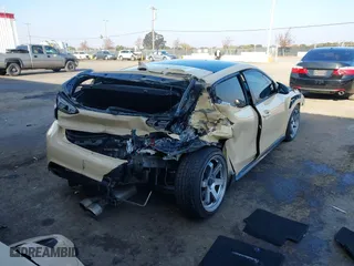 2019 Hyundai Veloster Turbo R-Spec with VIN KMHTH6ABXKU015198, listed as a IAAI auction lot 41013929 with 79,724 mi miles. Bid and sale history available at carsss.com. Image 4.