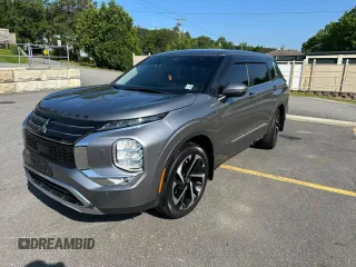 2022 Mitsubishi Outlander SE z VIN JA4J4UA86NZ050077, wystawiony jako Copart lot #61336925 z przebiegiem 78 783 mil mil oraz Czysty tytuł • Clean title. Historia ofert i sprzedaży dostępna na DreamBid. Obrazek 1.