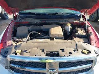 2019 Ram 1500 Tradesman z VIN 1C6RR6FG1KS514958, wystawiony jako IAAI lot #42200200 z przebiegiem 157 065 mil mil oraz . Historia ofert i sprzedaży dostępna na DreamBid. Obrazek 10.
