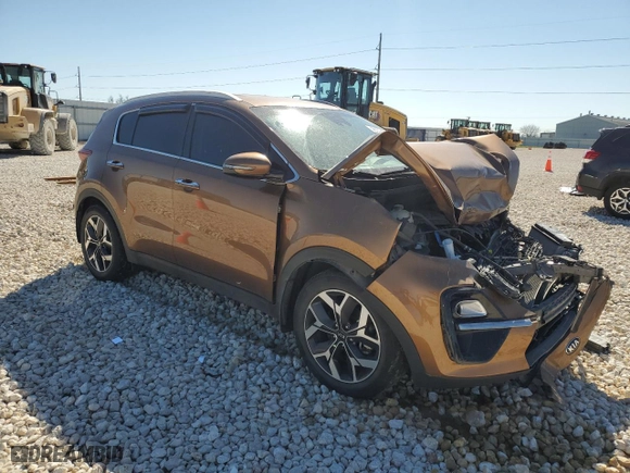 2020 Kia Sportage EX with VIN KNDPN3ACXL7825632, listed as a Copart auction lot 48372465 with 0 mi miles and Salvage Title. Bid and sale history available at carsss.com. Image 4.