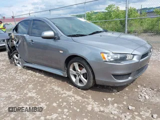 2014 Mitsubishi Lancer ES z VIN JA32U2FU1EU011221, wystawiony jako IAAI lot #42376694 z przebiegiem 173 558 mil mil oraz . Historia ofert i sprzedaży dostępna na DreamBid. Obrazek 1.
