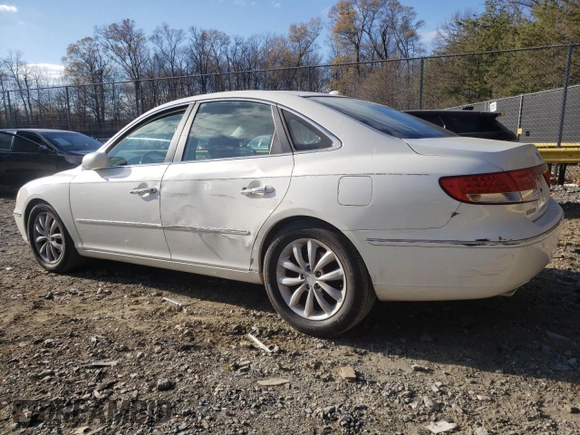 2007 Hyundai Azera SE with VIN KMHFC46FX7A186733, listed as a Copart auction lot 45186825 with 173,649 mi miles and Non Repairable. Bid and sale history available at carsss.com. Image 2.