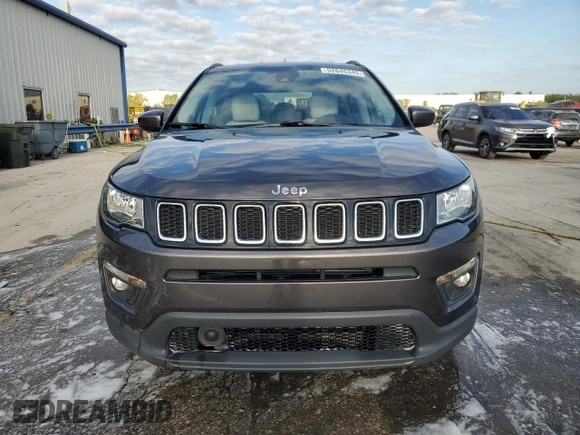 2021 Jeep Compass Altitude with VIN 3C4NJCBB5MT560012, listed as a Copart auction lot 52646345 with 40,184 mi miles and Salvage title. Bid and sale history available at DreamBid. Image 5.