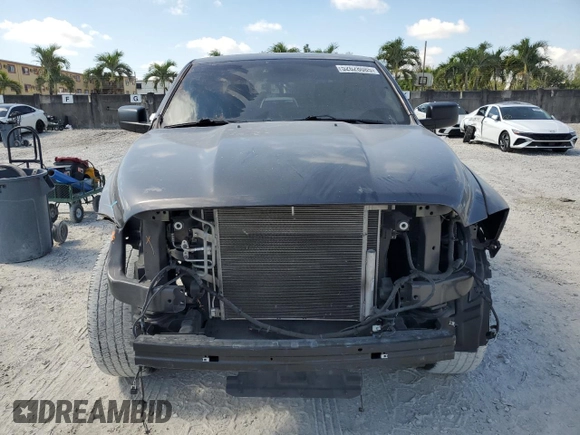 2018 Ram 1500 Express z VIN 1C6RR6KT6JS350124, wystawiony jako Copart lot #52628085 z przebiegiem 78 383 mil mil oraz Szkoda całkowita • Salvage title. Historia ofert i sprzedaży dostępna na DreamBid. Obrazek 5.