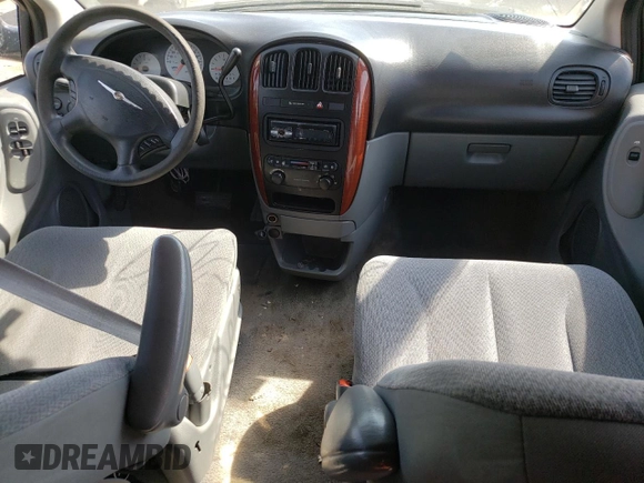 2006 Chrysler Town & Country with VIN 1A8GP45R86B569970, listed as a Copart auction lot 79897024 with 147,895 mi miles and Salvage Title. Bid and sale history available at DreamBid. Image 8.