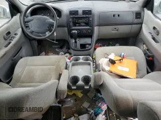 2005 Kia Sedona LX with VIN KNDUP132856712907, listed as a Copart auction lot 75751424 with 177,893 mi miles and Salvage Title. Bid and sale history available at carsss.com. Image 8.