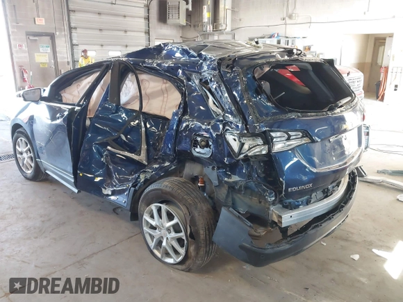 2022 Chevrolet Equinox LT with VIN 3GNAXKEV3NL290834, listed as a IAAI auction lot 41801652 with 20,703 mi miles. Bid and sale history available at carsss.com. Image 3.