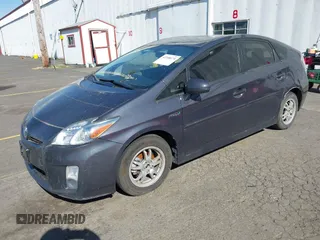 2010 Toyota Prius II with VIN JTDKN3DU5A0163687, listed as a IAAI auction lot 42208174 with 200,328 mi miles and . Bid and sale history available at DreamBid. Image 2.