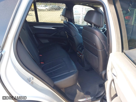 2016 BMW X5 xDrive35i with VIN 5UXKR0C58G0S93547, listed as a IAAI auction lot 41792909 with 155,304 mi miles. Bid and sale history available at carsss.com. Image 8.