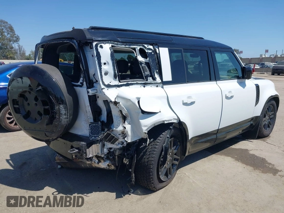 2024 Land Rover Defender X-Dynamic SE with VIN SALE27EU5R2352344, listed as a IAAI auction lot 42314350 with 12,517 mi miles and . Bid and sale history available at DreamBid. Image 4.