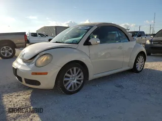 2009 Volkswagen Beetle S with VIN 3VWRG31Y89M400047, listed as a Copart auction lot 71461214 with 140,572 mi miles and Salvage title. Bid and sale history available at DreamBid. Image 1.