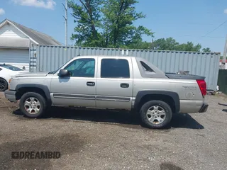 2004 Chevrolet Avalanche Z71 with VIN 3GNEK12T54G300283, listed as a IAAI auction lot 42662465 with 187,834 mi miles and . Bid and sale history available at DreamBid. Image 15.