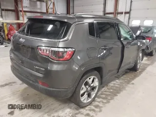 2021 Jeep Compass Limited with VIN 3C4NJDCB3MT572437, listed as a IAAI auction lot 41205095 with Not Provided miles and . Bid and sale history available at carsss.com. Image 4.