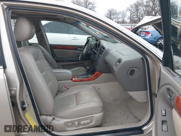 2005 Lexus GS 300 with VIN JT8BD69S650206725, listed as a IAAI auction lot 41612378 with 127,287 mi miles. Bid and sale history available at carsss.com. Image 5.