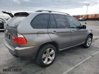2006 BMW X5 4.4i with VIN 5UXFB53536LV22152, listed as a Copart auction lot 53160005 with 178,555 mi miles and Salvage Title. Bid and sale history available at carsss.com. Image 3.